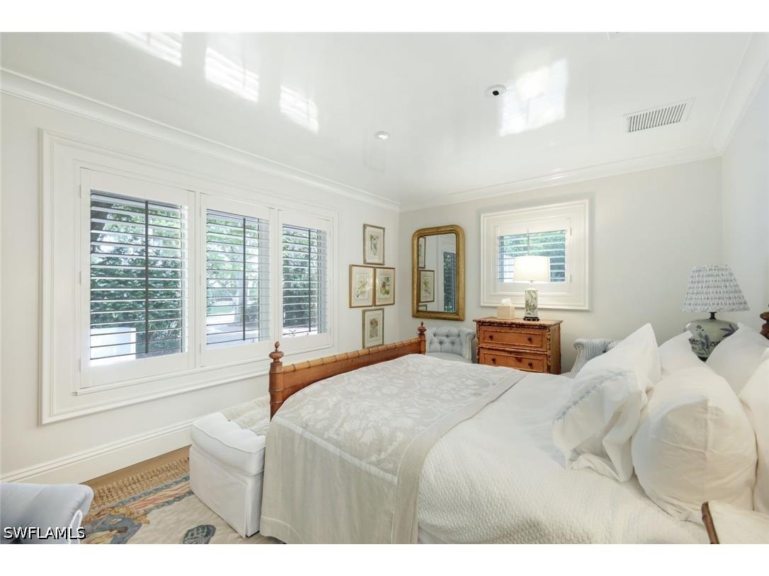 295 6th Street N Naples FL 34102 226014899 image22