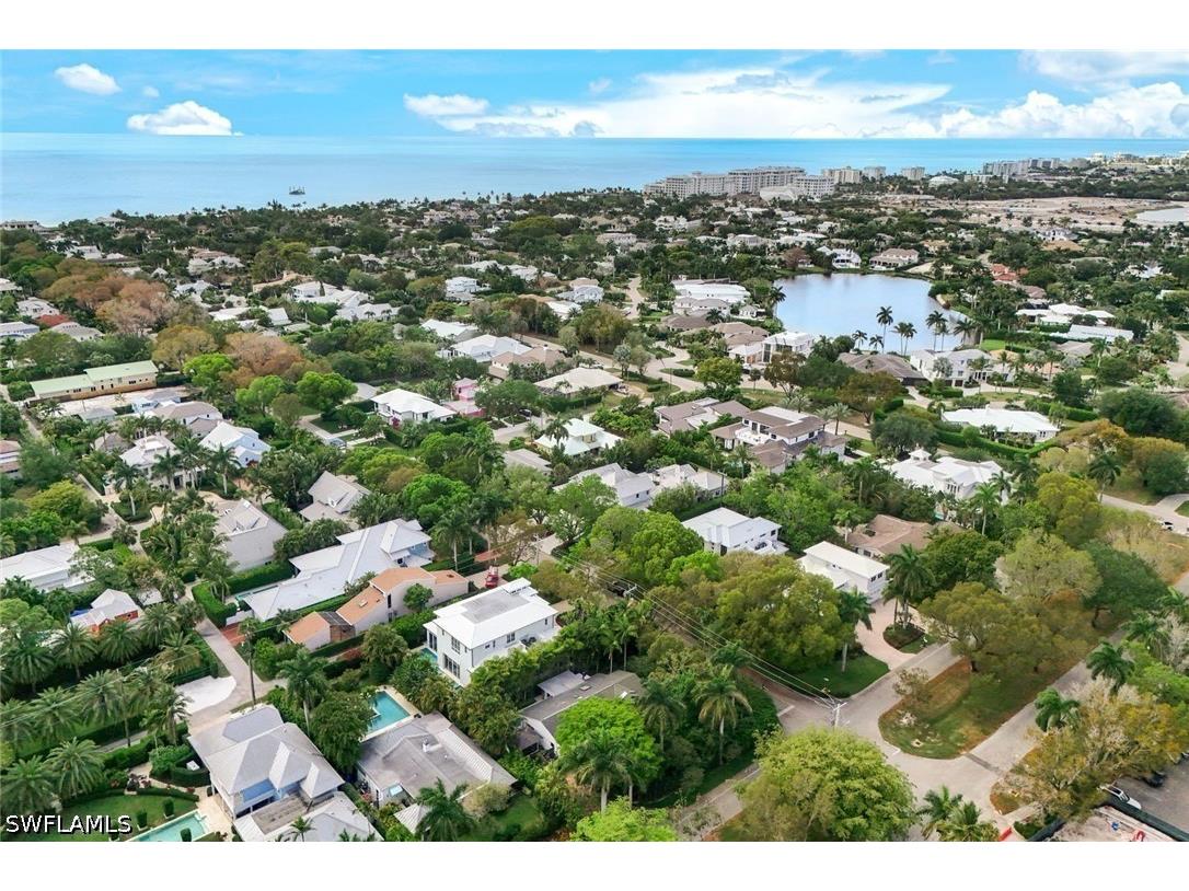 295 6th Street N Naples FL 34102 226014899 image30