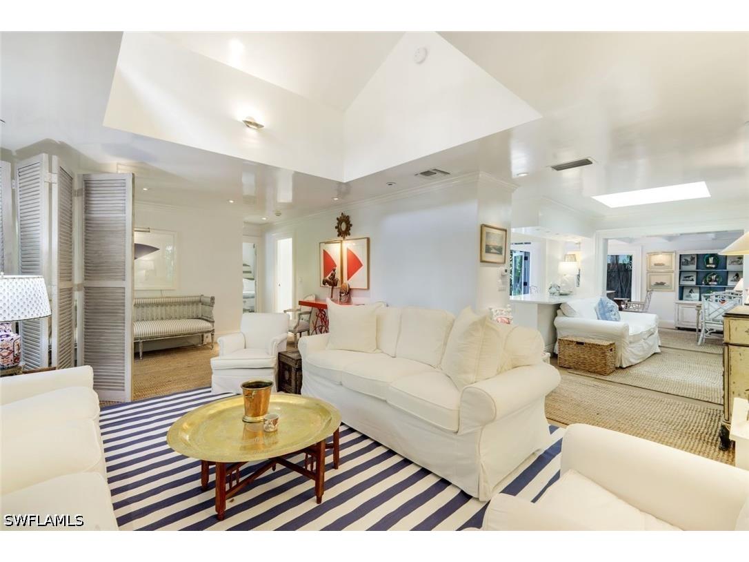 295 6th Street N Naples FL 34102 226014899 image5