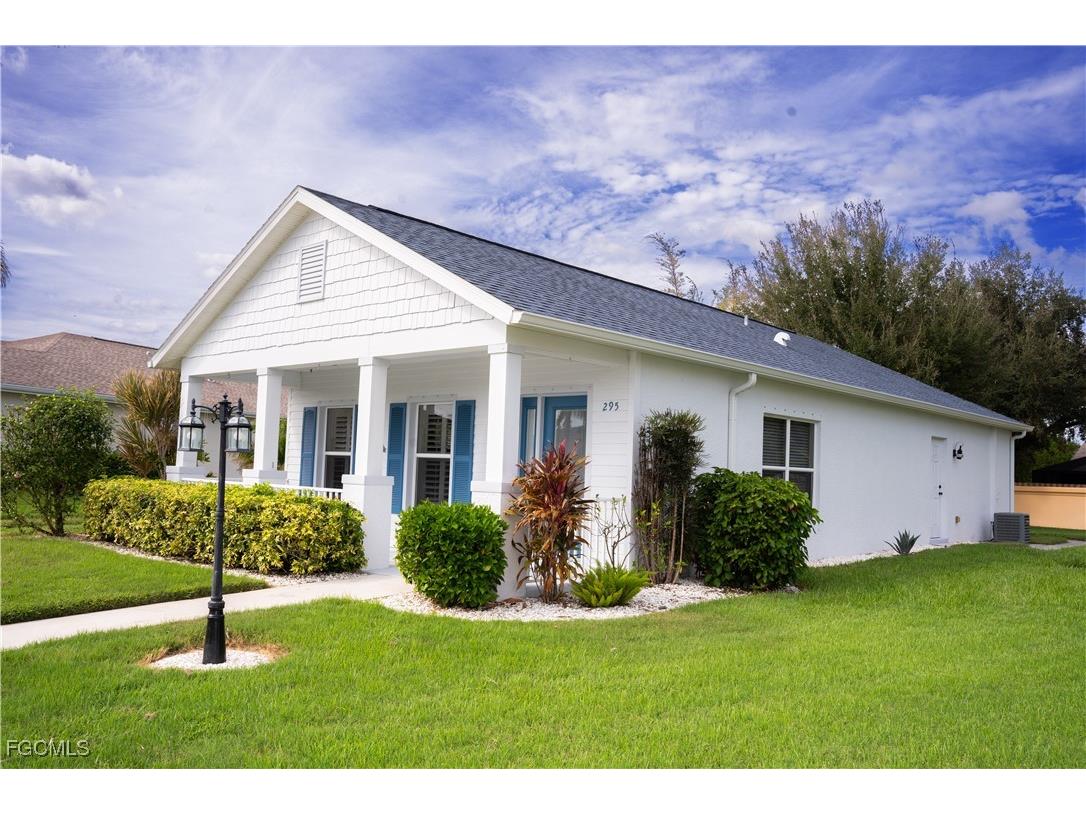 295 Destiny Circle Cape Coral FL 33990 2026000475 image1