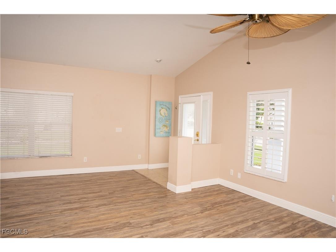 295 Destiny Circle Cape Coral FL 33990 2026000475 image13