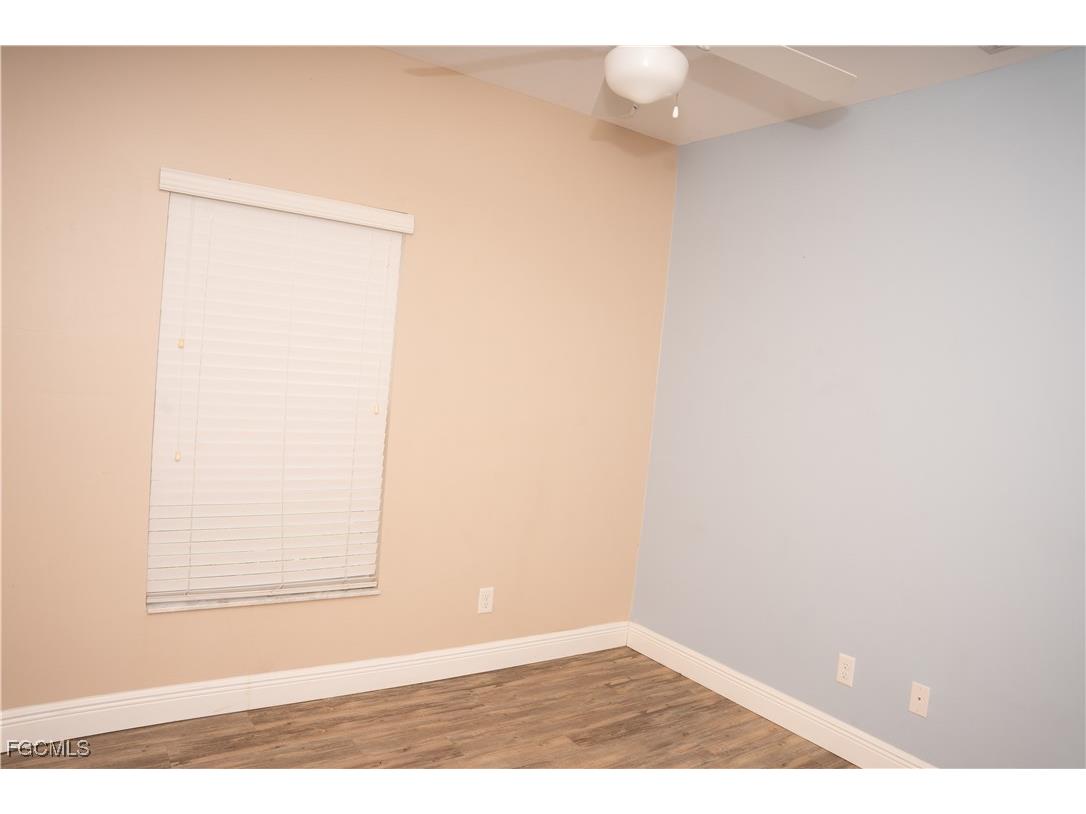 295 Destiny Circle Cape Coral FL 33990 2026000475 image17