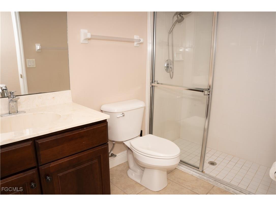 295 Destiny Circle Cape Coral FL 33990 2026000475 image18