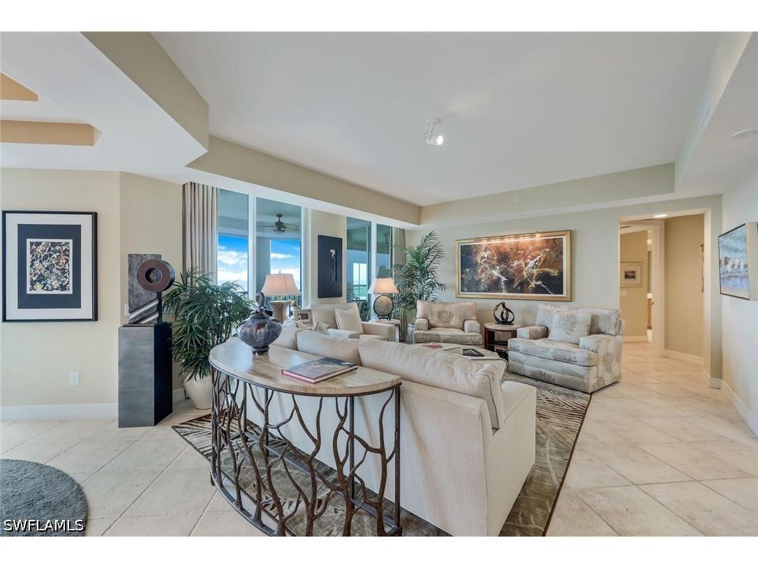 295 Grande Way #1202 Naples FL 34110 226019069 image7