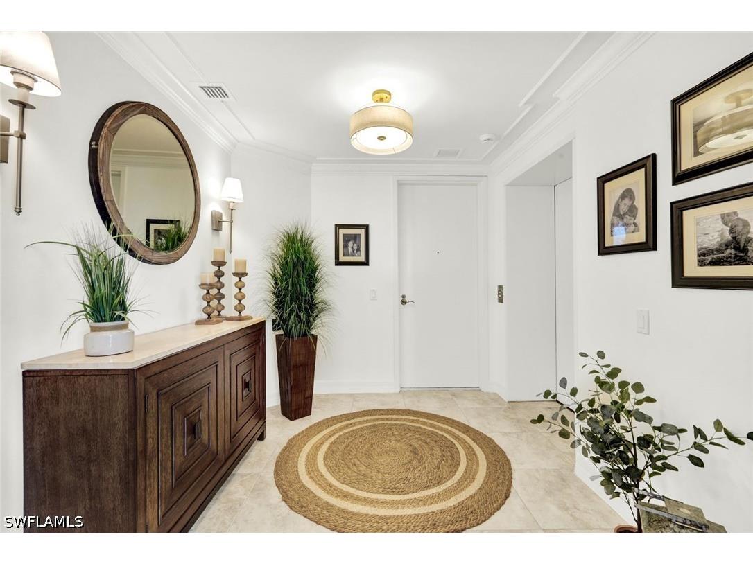 295 Grande Way #306 Naples FL 34110 226016680 image2