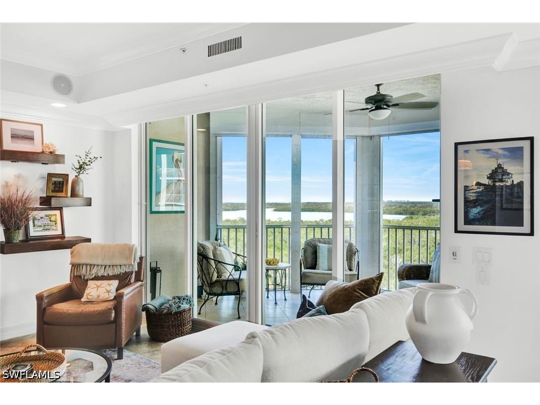 295 Grande Way #306 Naples FL 34110 226016680 image5