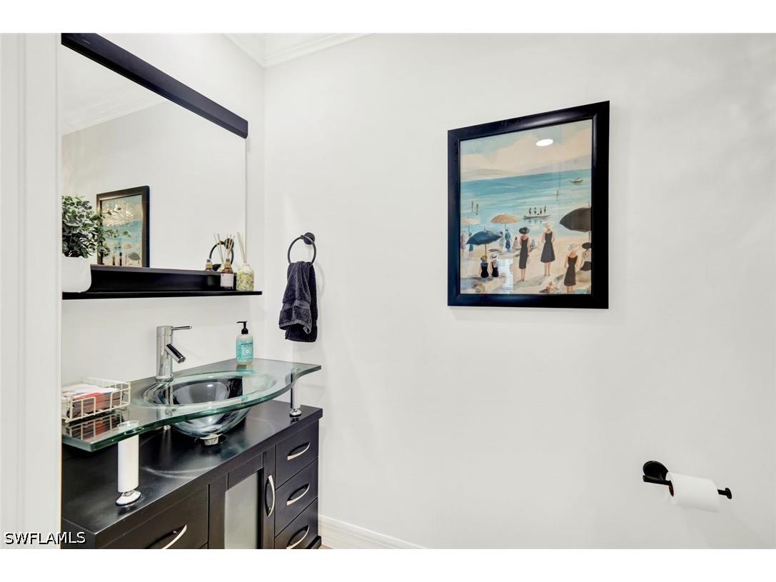 295 Grande Way #306 Naples FL 34110 226016680 image9