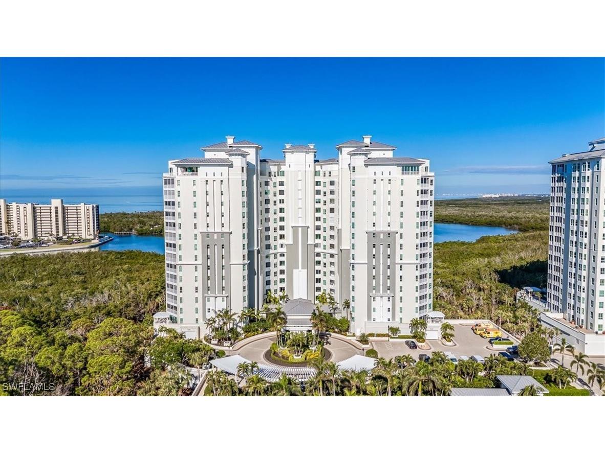 295 Grande Way #702 Naples FL 34110 225079851 image1