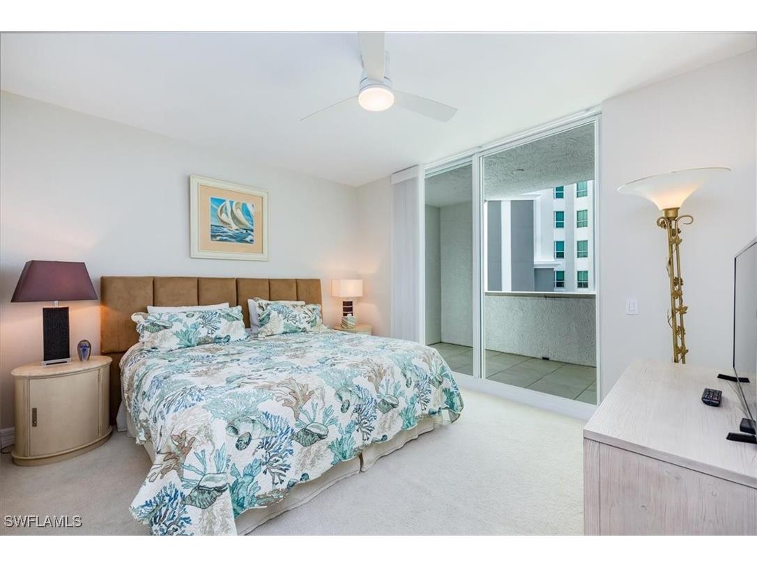 295 Grande Way #702 Naples FL 34110 225079851 image17