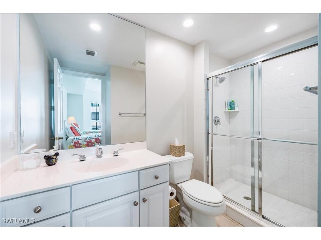 295 Grande Way #702 Naples FL 34110 225079851 image21