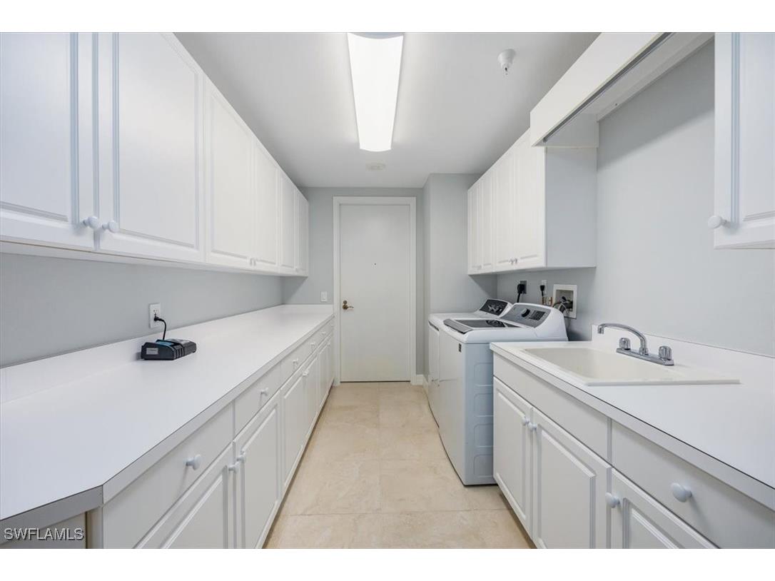 295 Grande Way #702 Naples FL 34110 225079851 image24