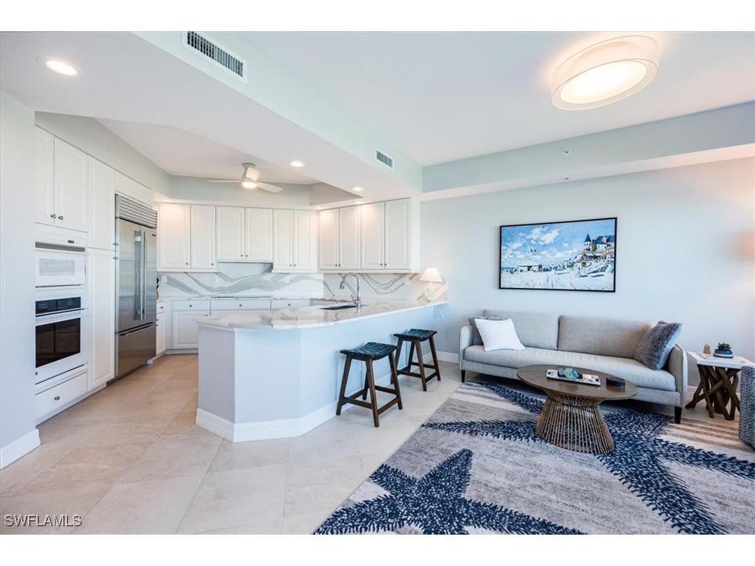 295 Grande Way #702 Naples FL 34110 225079851 image5