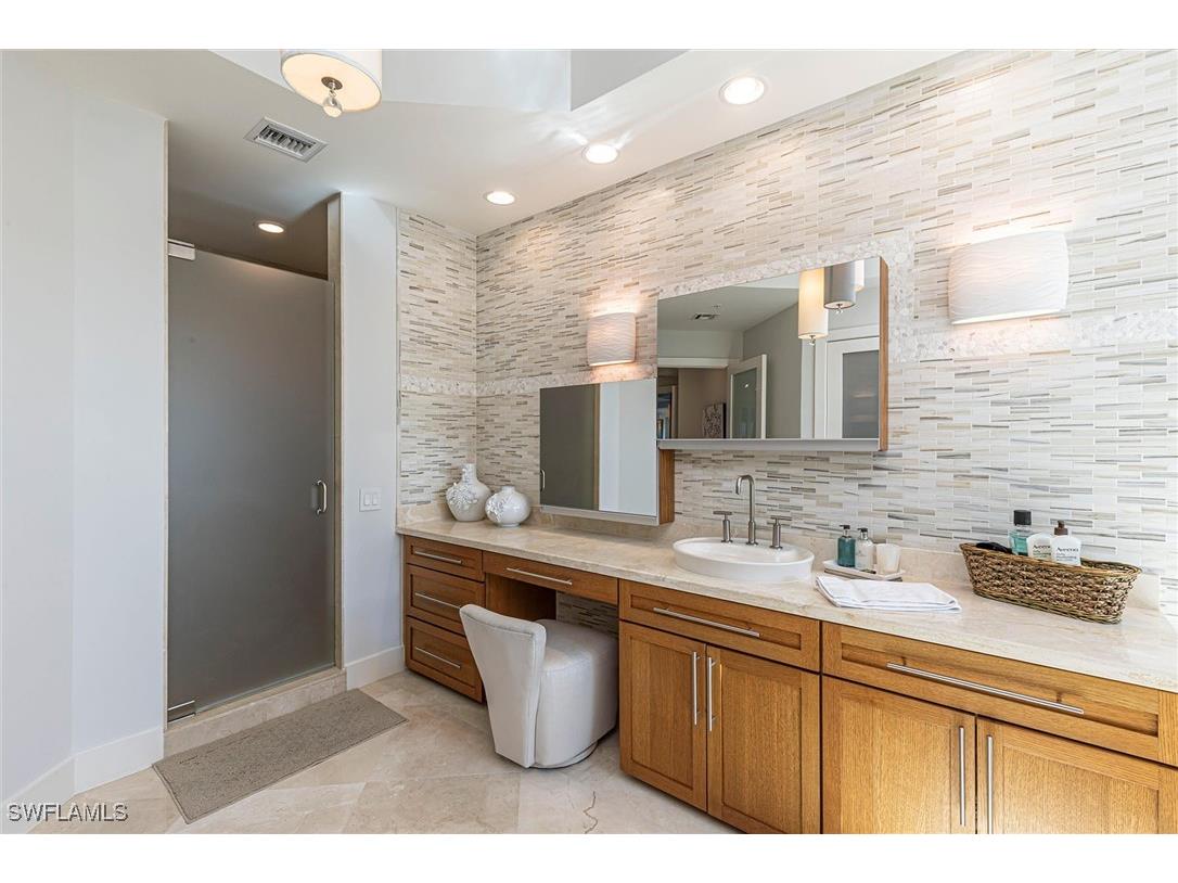 295 Grande Way #PH-2 Naples FL 34110 226005494 image31