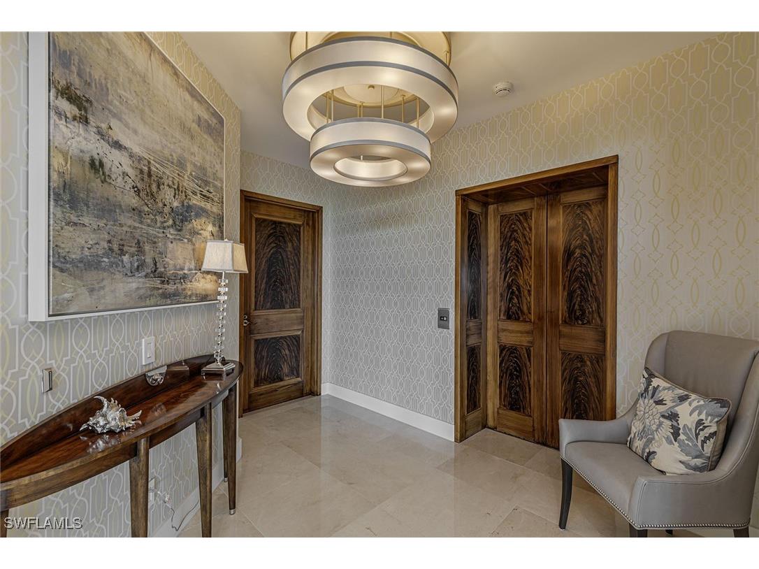 295 Grande Way #PH-2 Naples FL 34110 226005494 image34