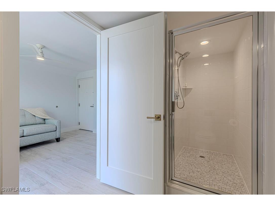 295 Grande Way #PH-2 Naples FL 34110 226005494 image37