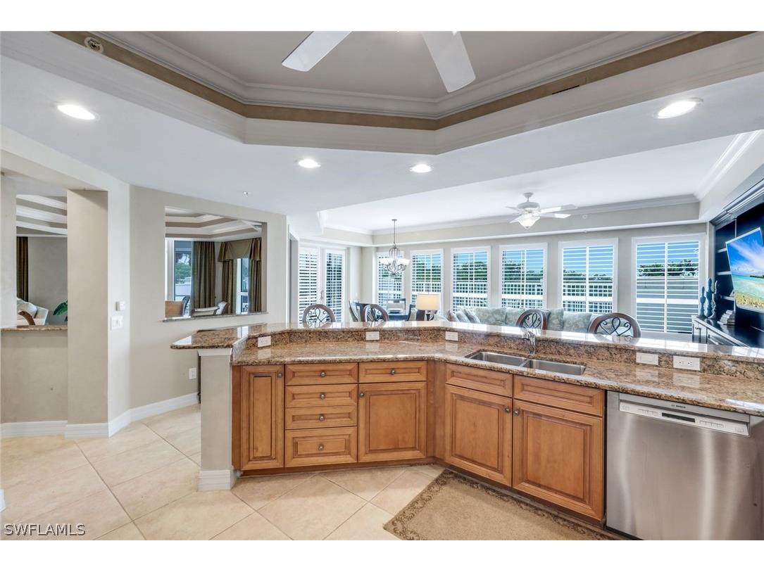 295 Grande Way #T 03 Naples FL 34110 226012491 image12