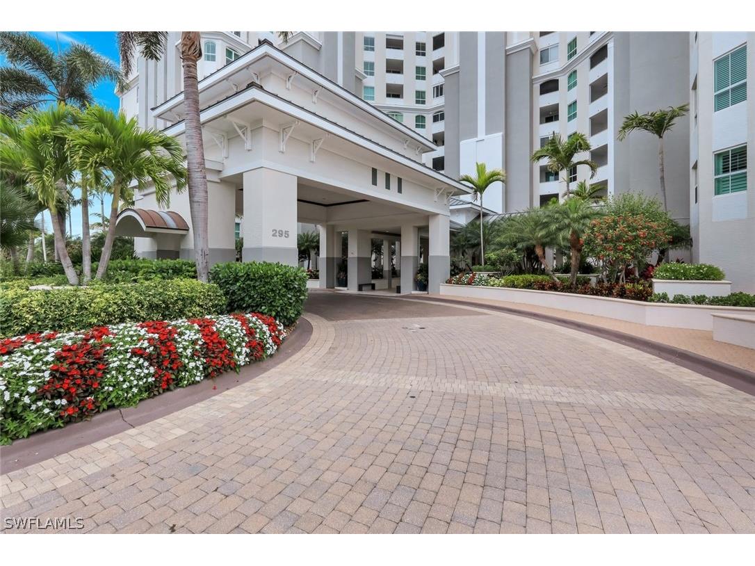 295 Grande Way #T 03 Naples FL 34110 226012491 image4