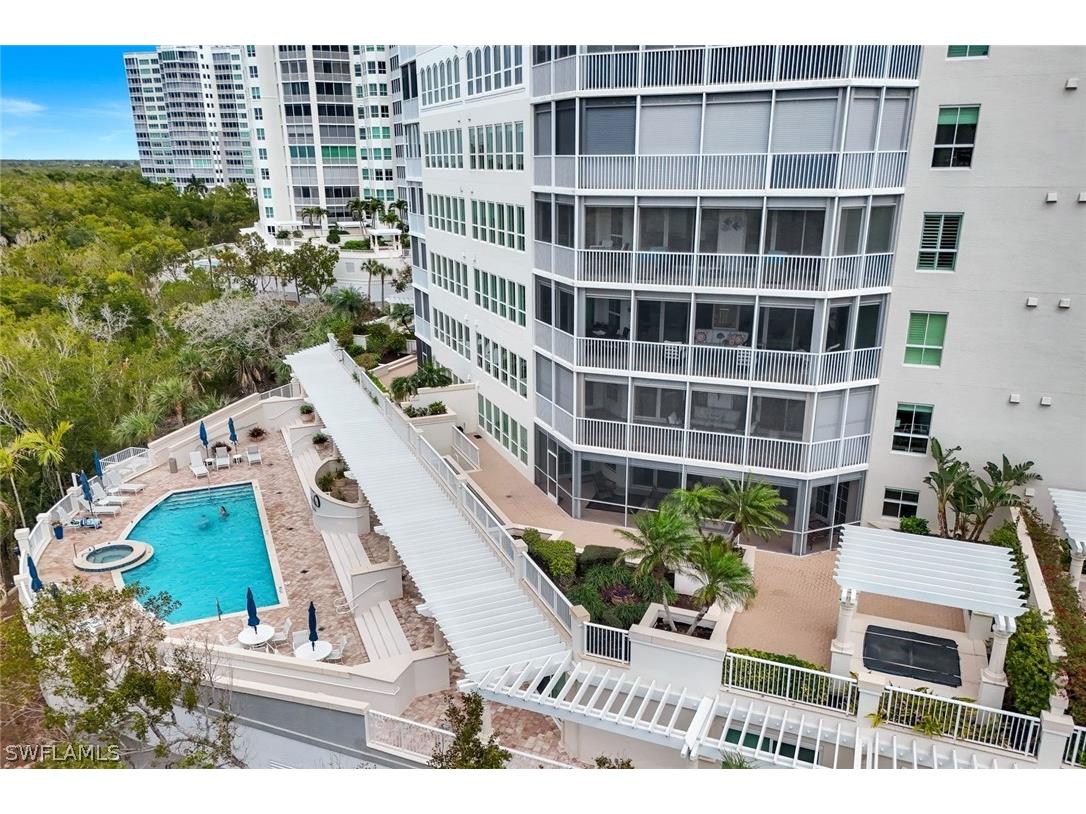 295 Grande Way #T 03 Naples FL 34110 226012491 image40