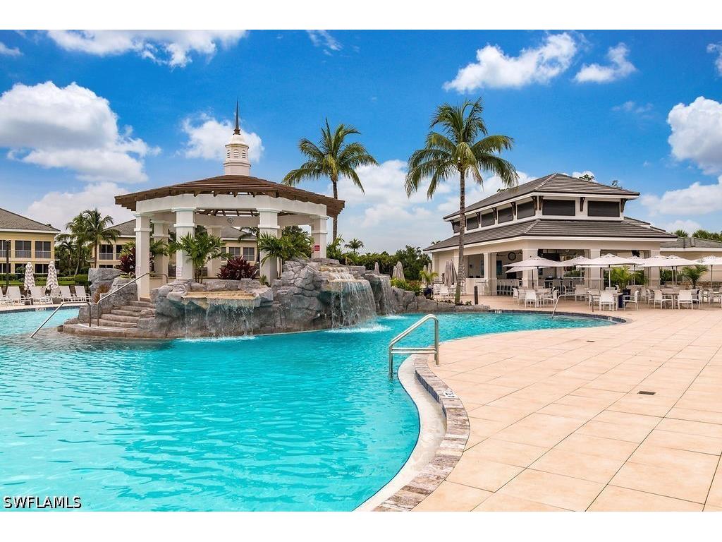 295 Grande Way #T-04 Naples FL 34110 226025746 image28
