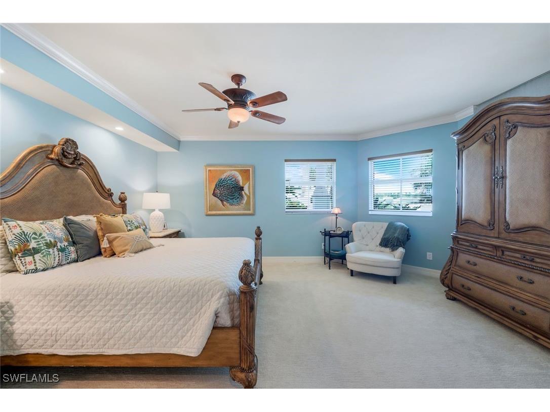 295 Grande Way #T-05 Naples FL 34110 226000677 image18