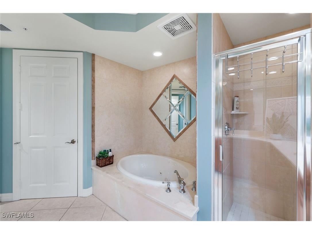 295 Grande Way #T-05 Naples FL 34110 226000677 image20