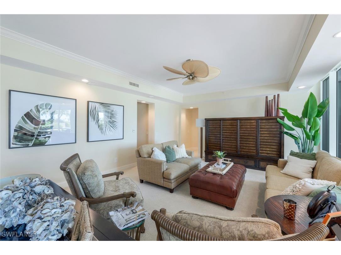 295 Grande Way #T-05 Naples FL 34110 226000677 image4