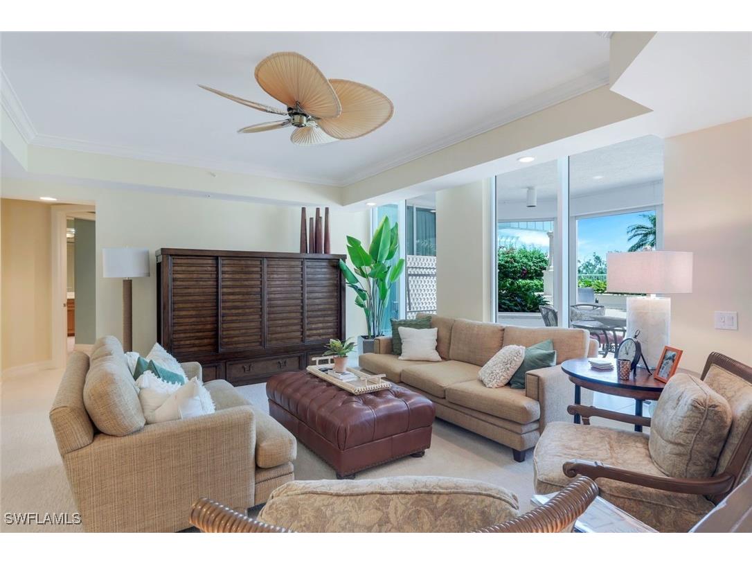 295 Grande Way #T-05 Naples FL 34110 226000677 image5