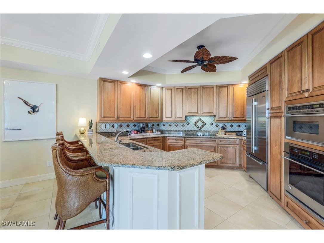 295 Grande Way #T-05 Naples FL 34110 226000677 image9