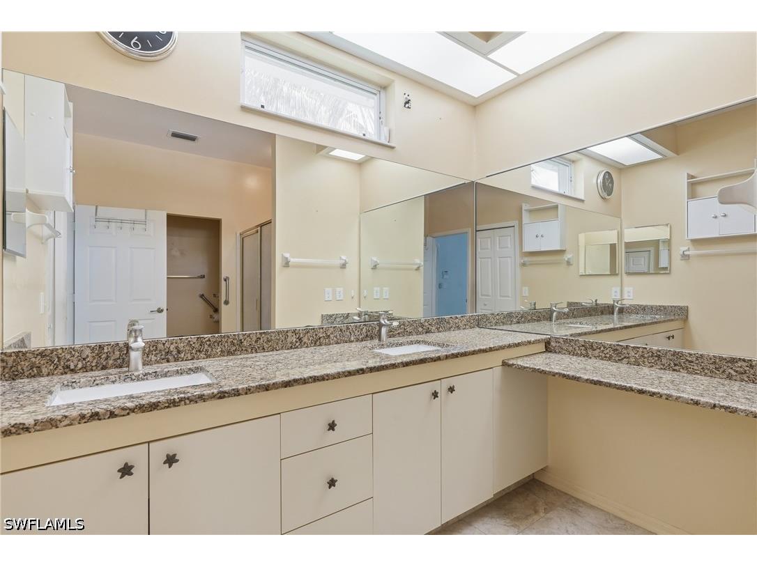 295 Stanhope Circle Naples FL 34104 226025417 image25