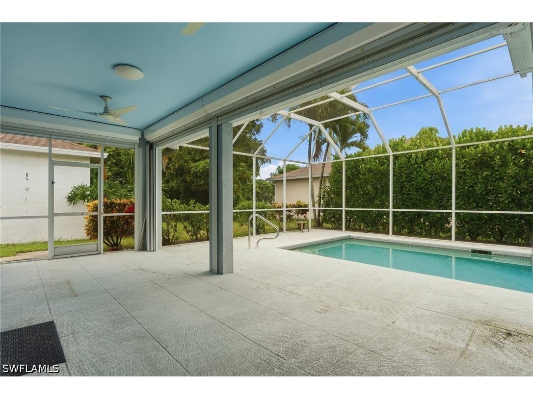 295 Stanhope Circle Naples FL 34104 226025417 image36