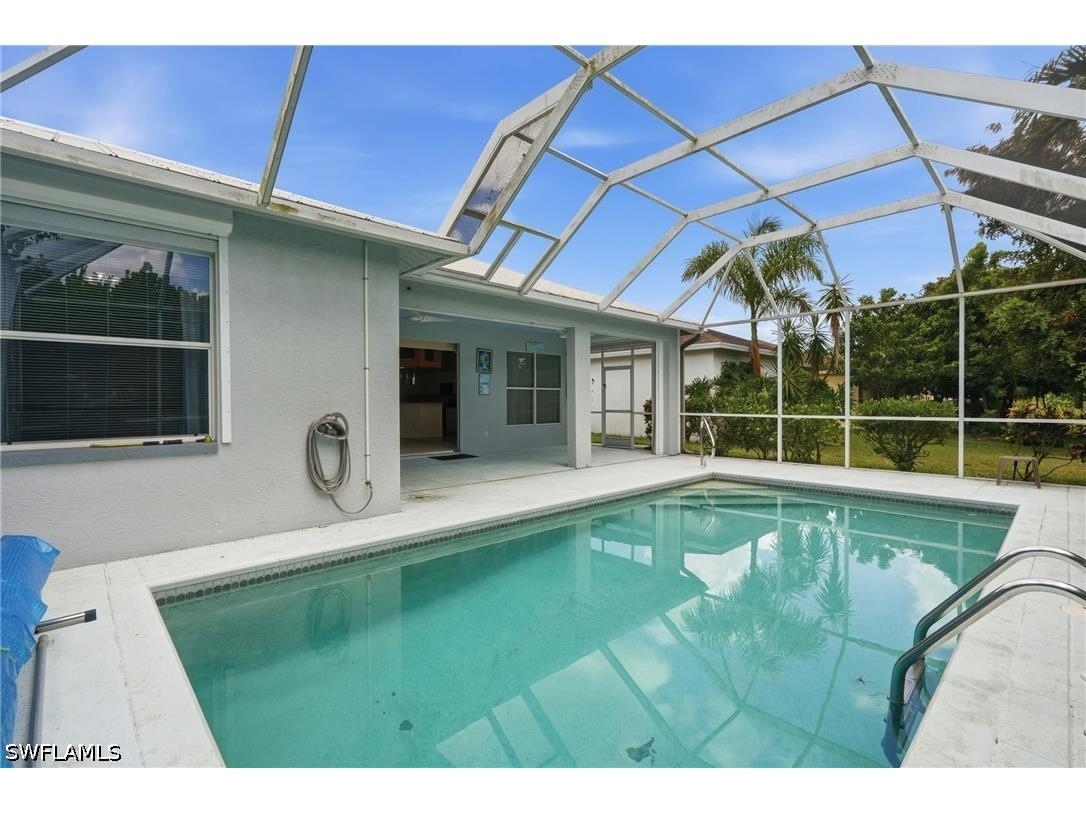 295 Stanhope Circle Naples FL 34104 226025417 image39