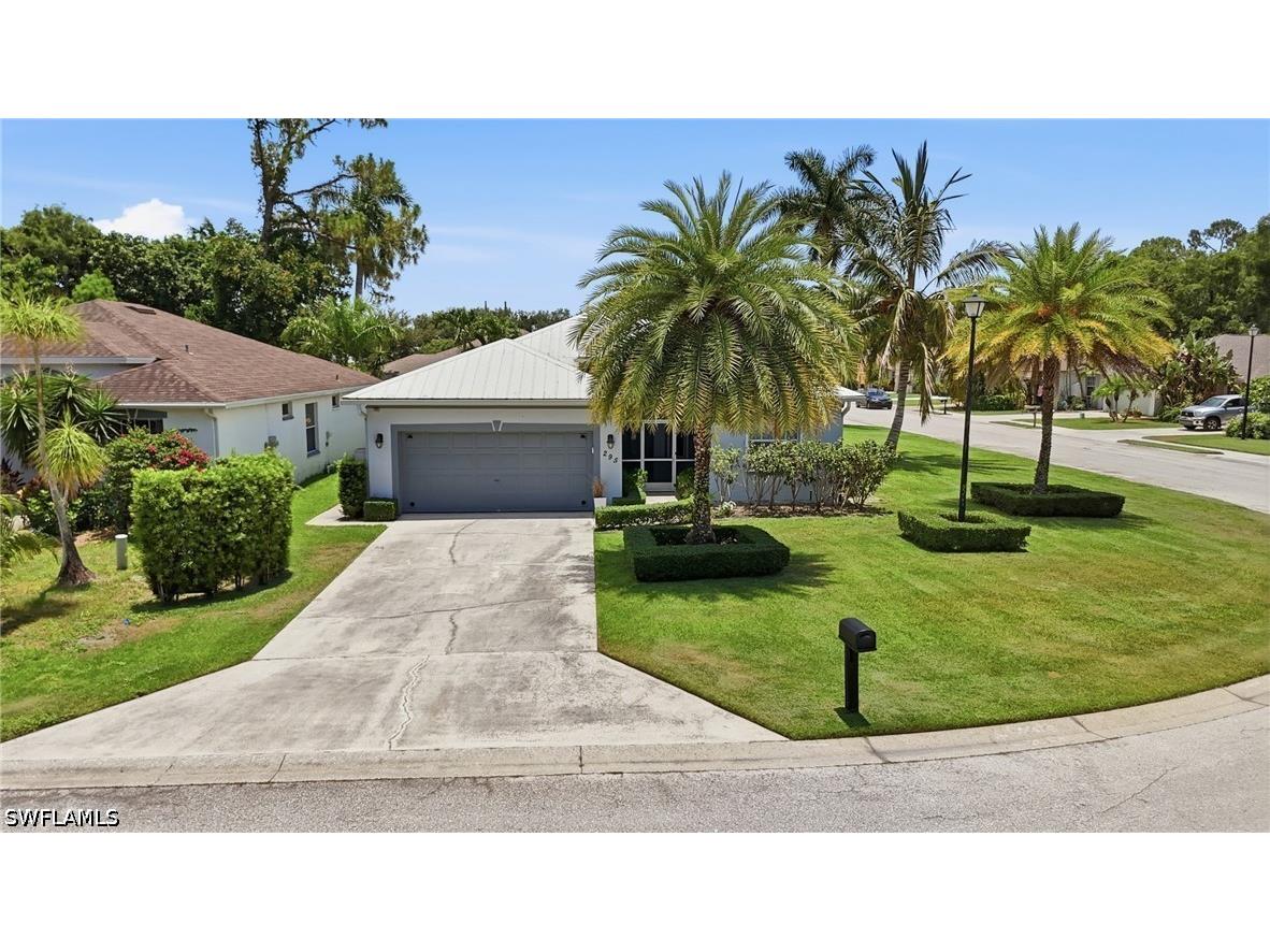 295 Stanhope Circle Naples FL 34104 226025417 image4
