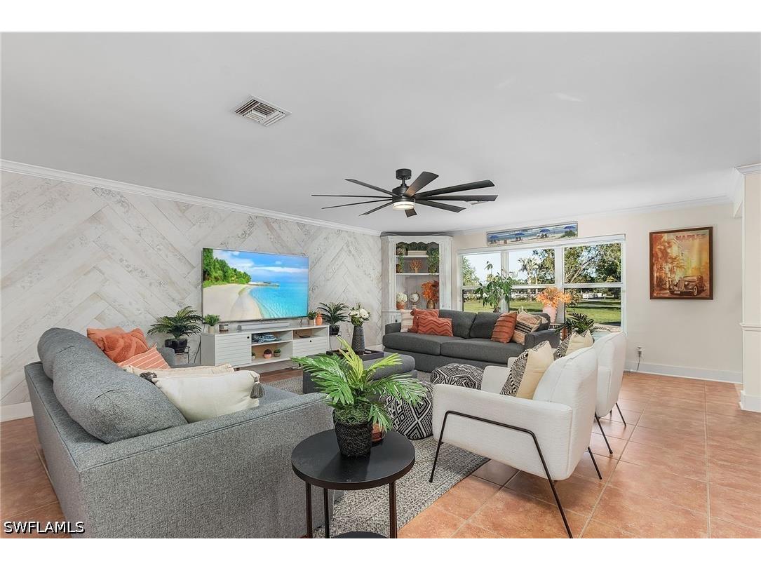 2950 Coach House Lane Naples FL 34105 226018447 image10