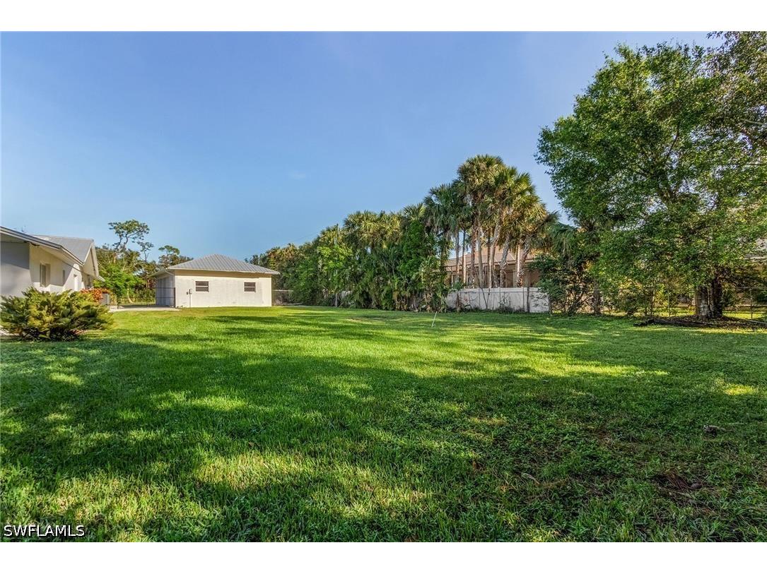 2950 Coach House Lane Naples FL 34105 226018447 image32