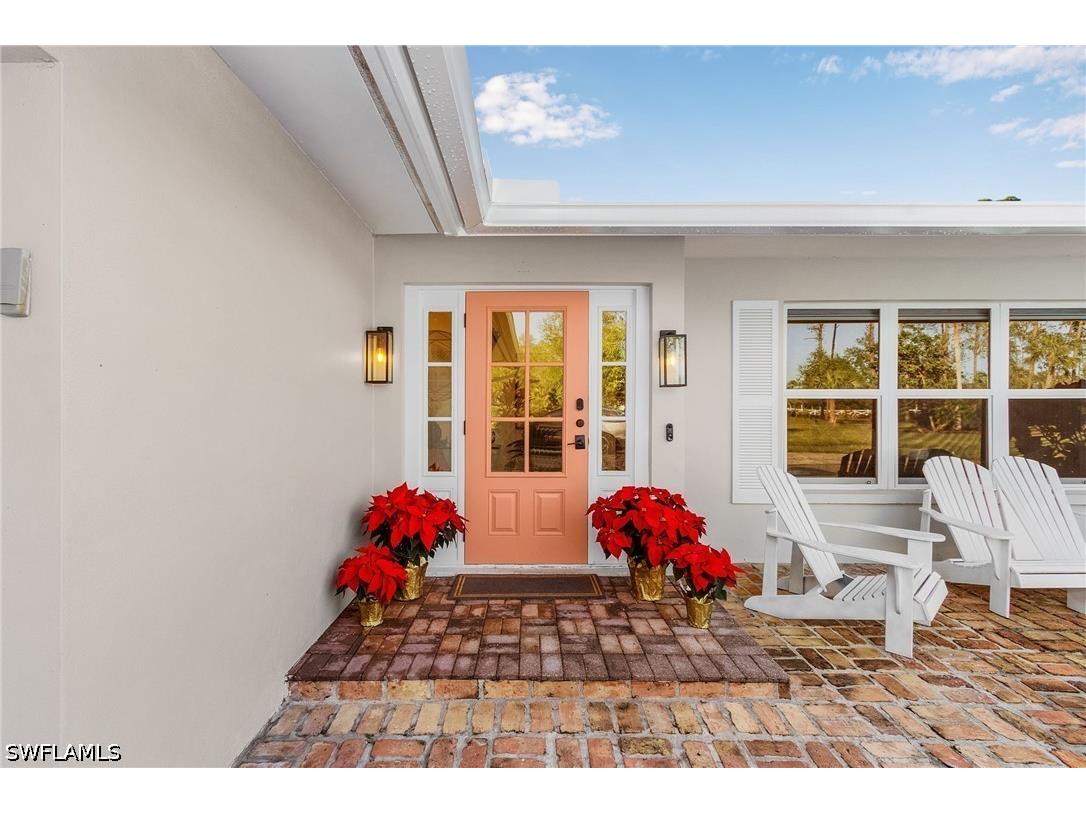 2950 Coach House Lane Naples FL 34105 226018447 image5