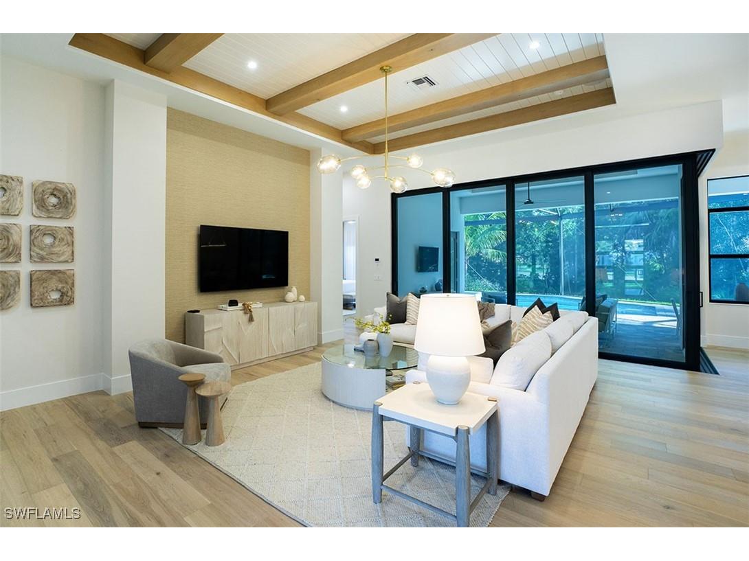 2950 Coco Lakes Way Naples FL 34105 225061938 image16