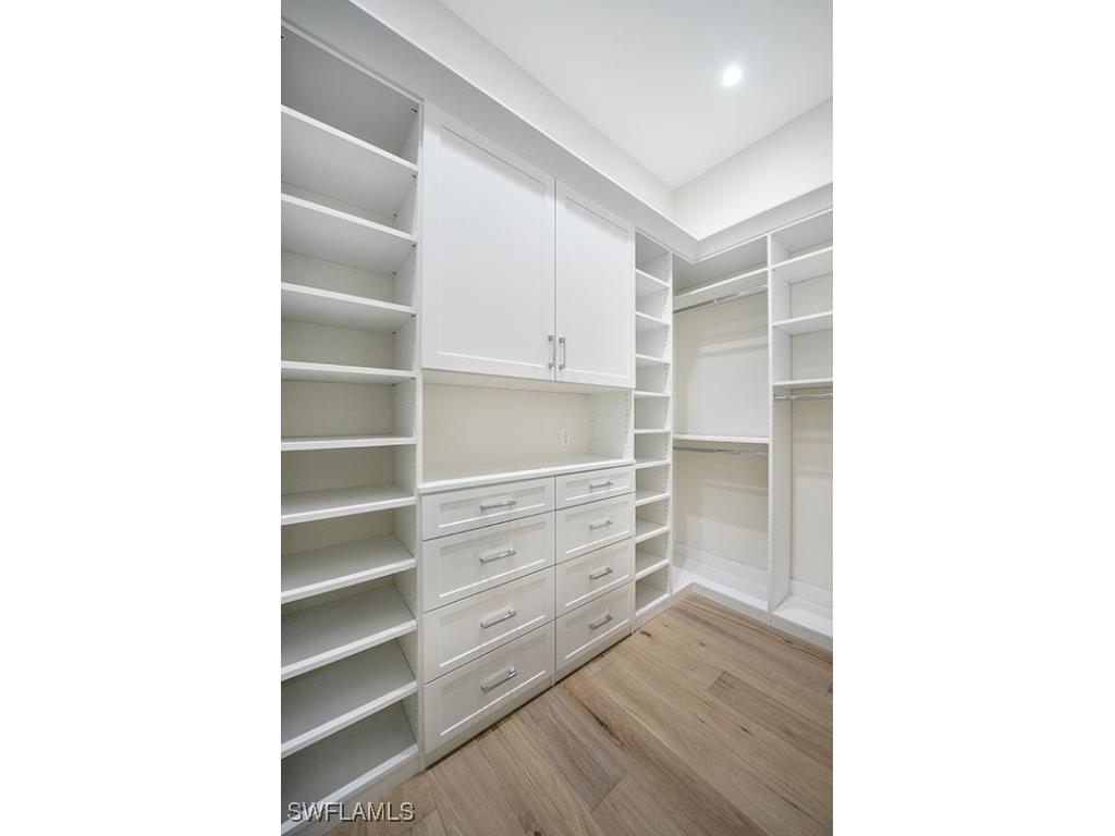 2950 Coco Lakes Way Naples FL 34105 225061938 image23