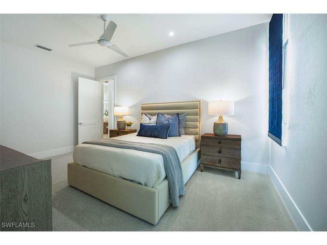 2950 Coco Lakes Way Naples FL 34105 225061938 image26
