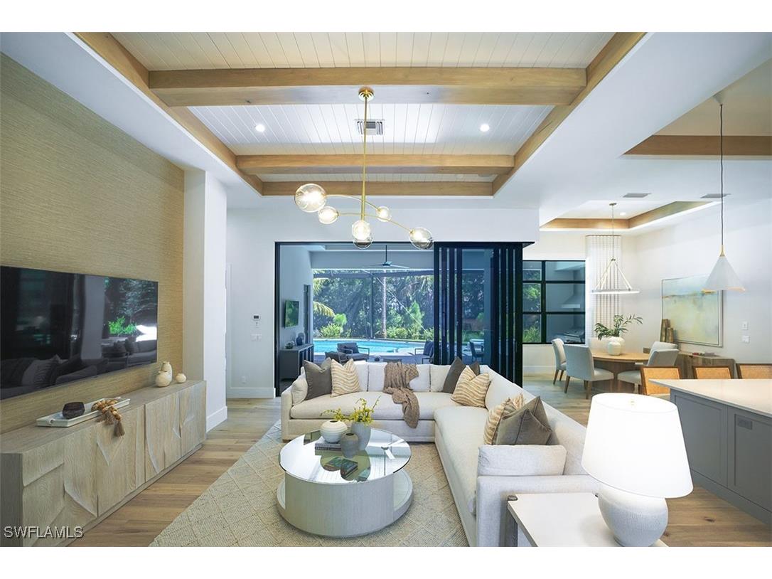 2950 Coco Lakes Way Naples FL 34105 225061938 image3