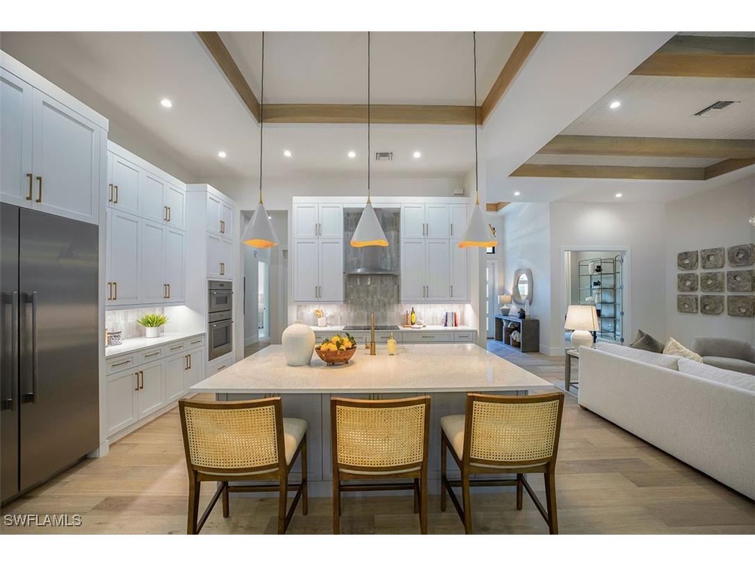 2950 Coco Lakes Way Naples FL 34105 225061938 image8