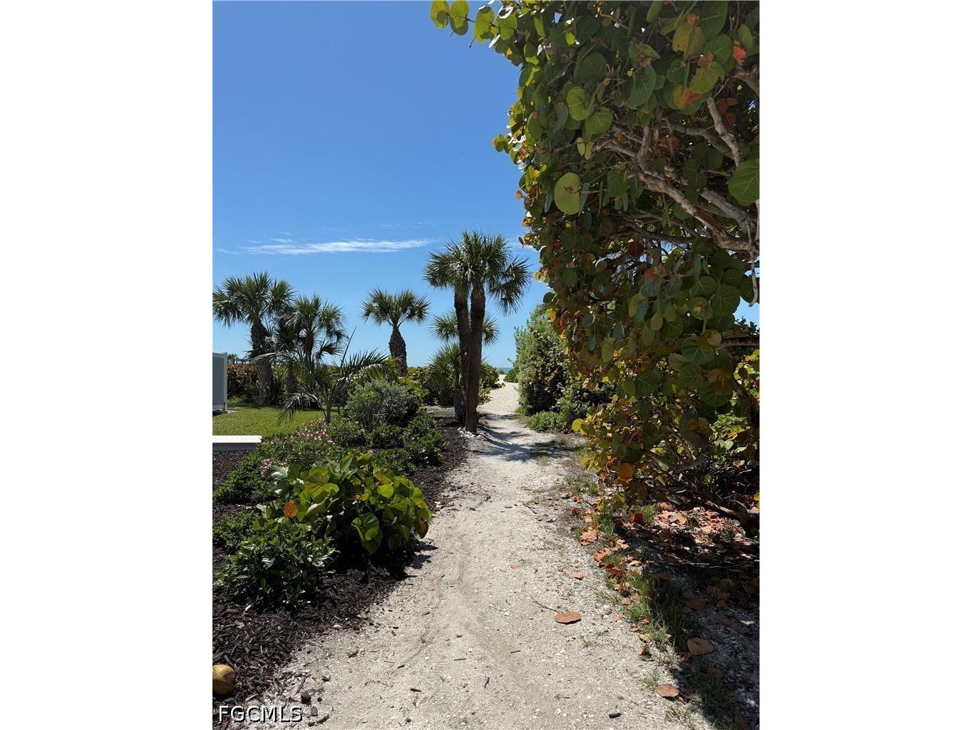 2950 W Gulf Drive Sanibel FL 33957 2025025733 image17