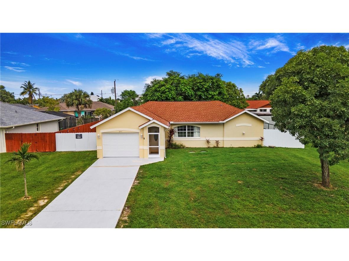 2951 49th Lane SW Naples FL 34116 224060303 image1