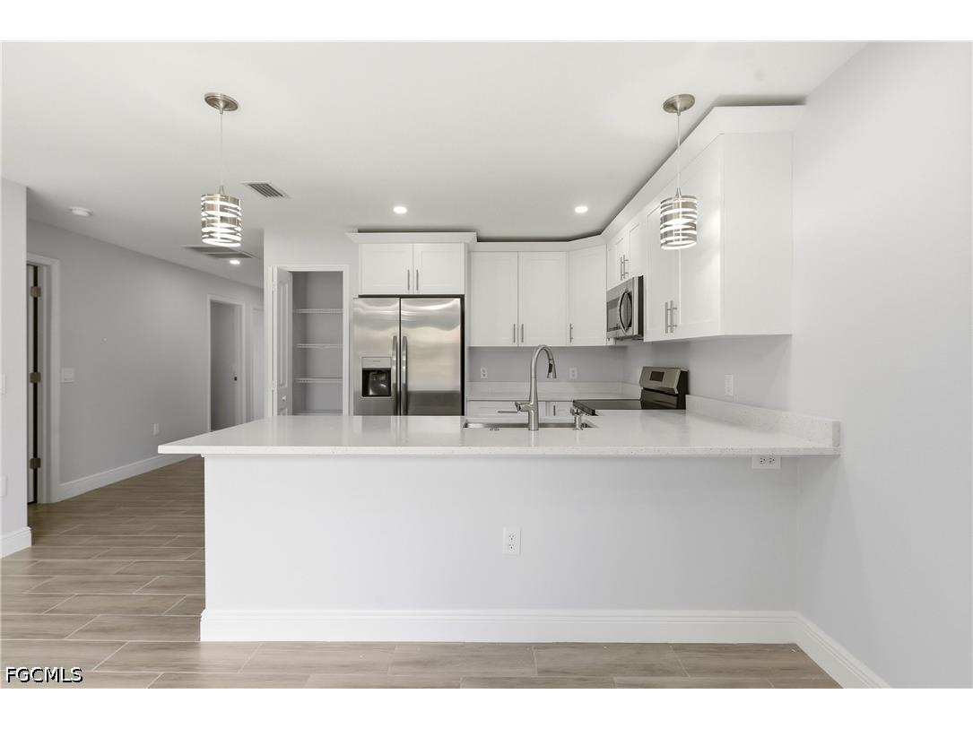 2955 Dunbar Avenue #A Fort Myers FL 33916 2026025693 image4