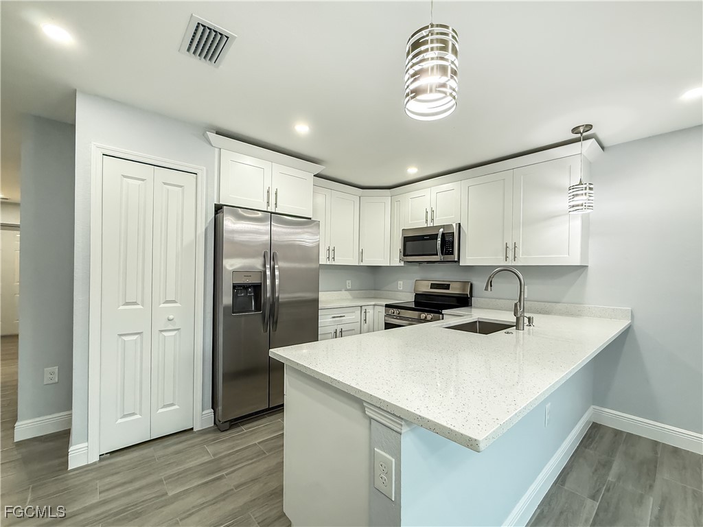 2955 Dunbar Avenue #APT A APT B Fort Myers FL 33916 2025022467 image12