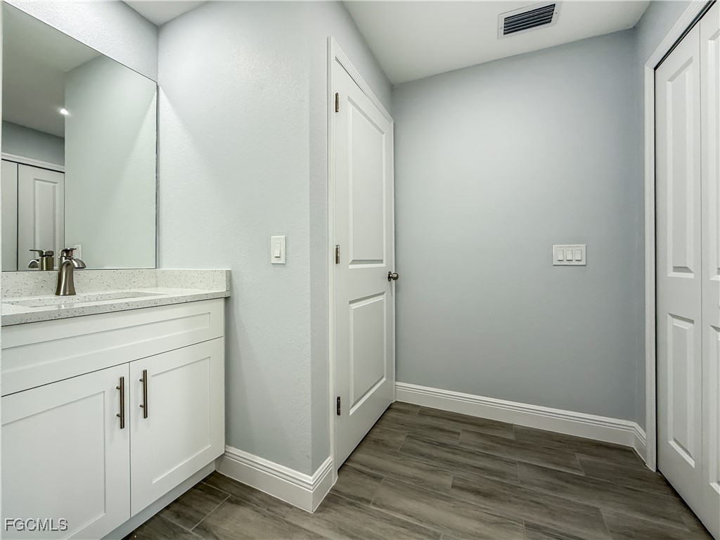 2955 Dunbar Avenue #APT A APT B Fort Myers FL 33916 2025022467 image15