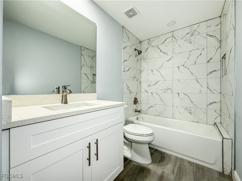 2955 Dunbar Avenue #APT A APT B Fort Myers FL 33916 2025022467 image21