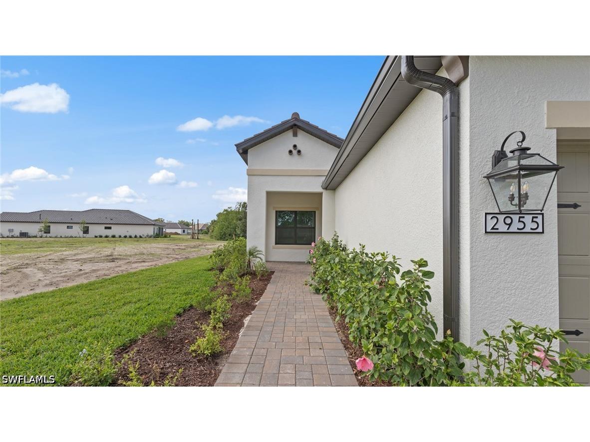 2955 Heritage Pines Drive Fort Myers FL 33905 226007227 image3