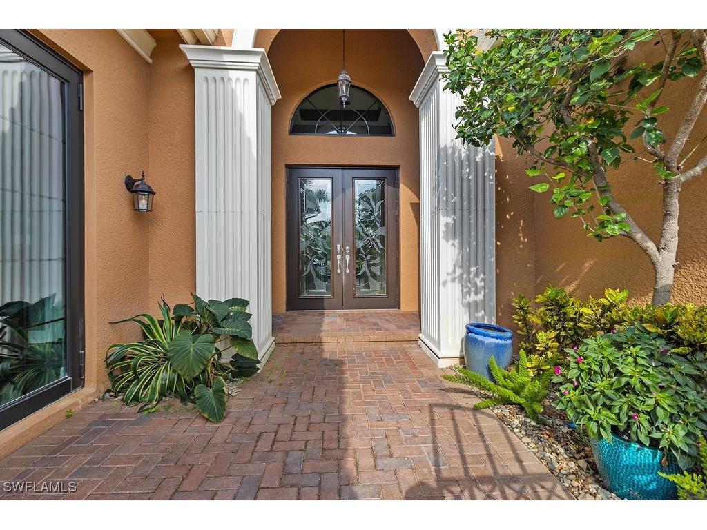 2958 Cinnamon Bay Circle Naples FL 34119 224099159 image1