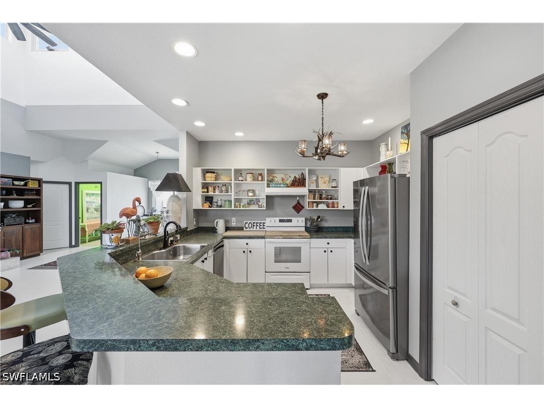 2958 Poplar Street Naples FL 34112 226020947 image9