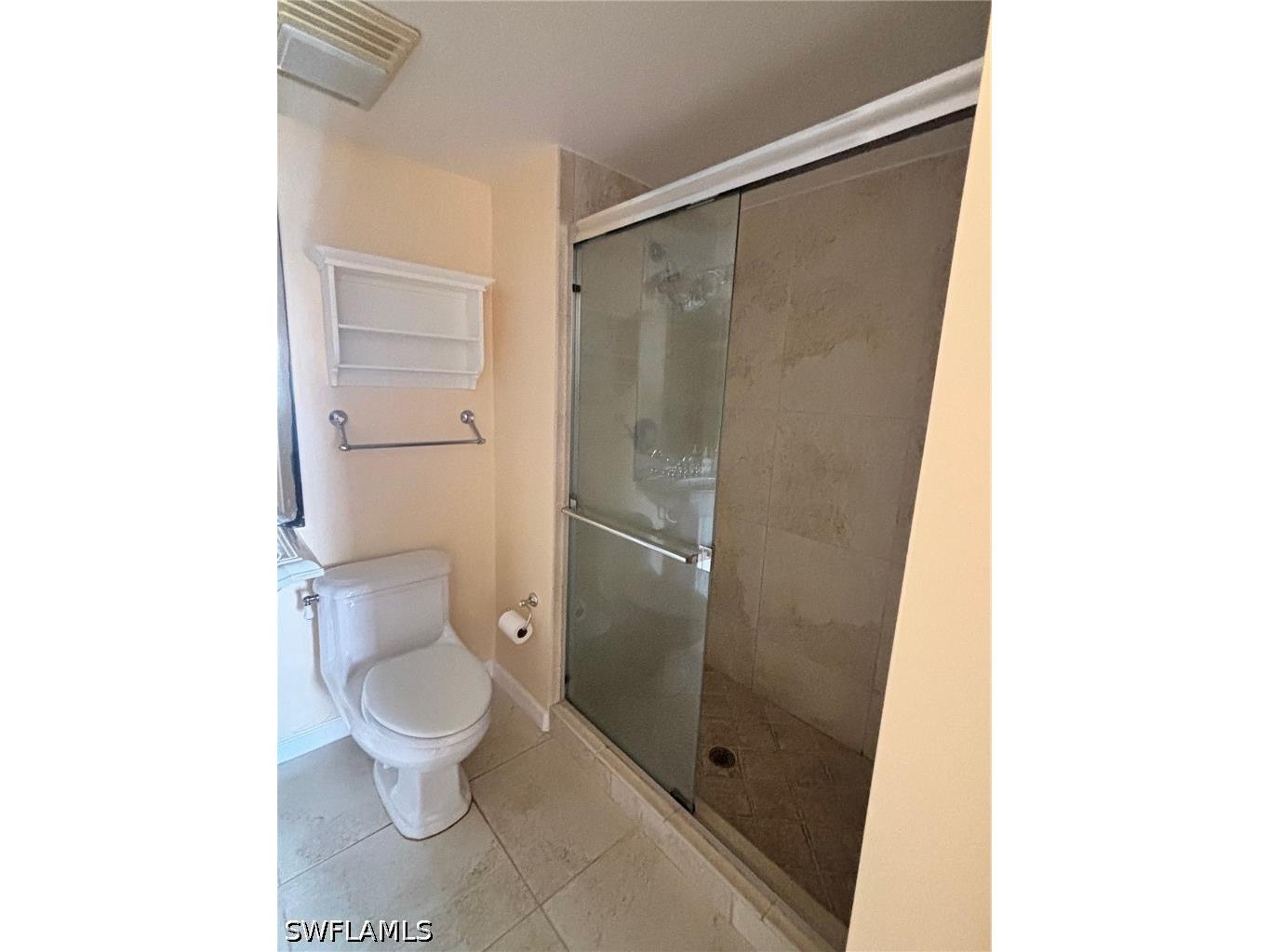 296 4th Avenue S #296 Naples FL 34102 226013475 image17